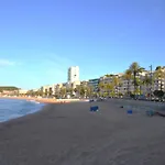 Sofia A 2 Kms De Lloret De Mar